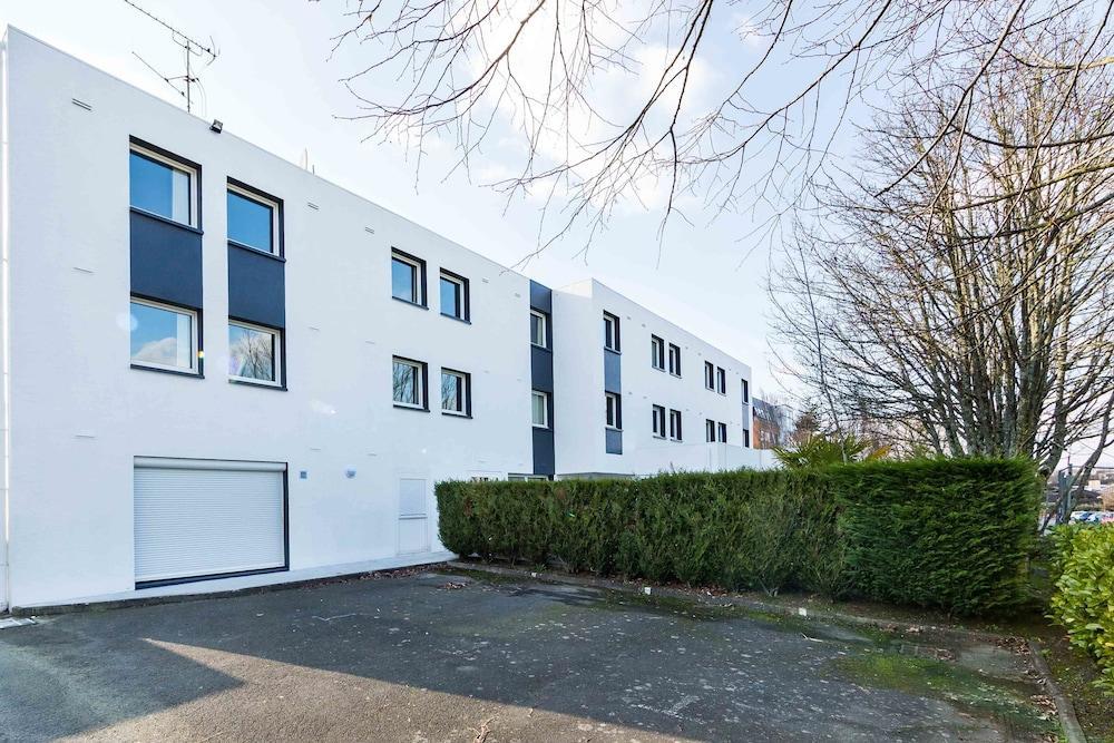 Akena Nantes - Ouest Hotel