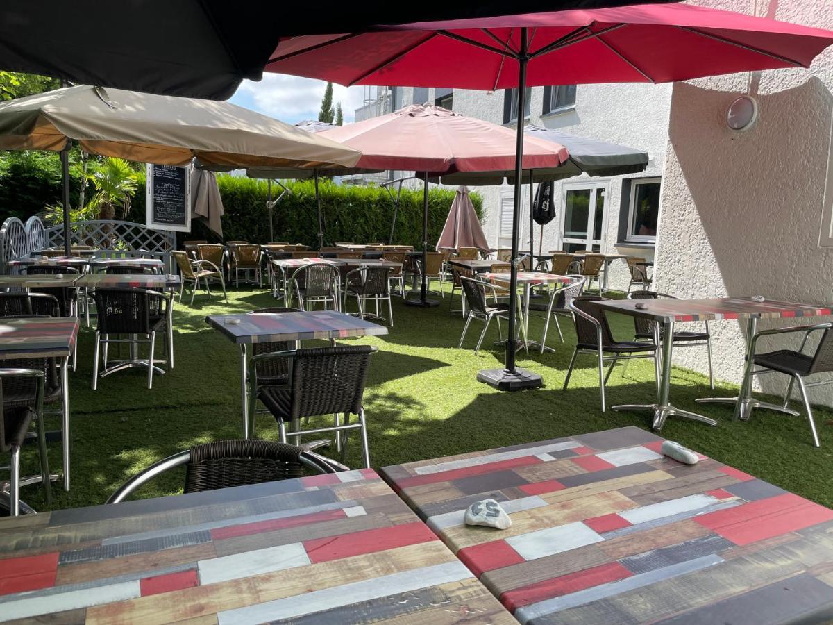 Akena Nantes - Ouest Hotel 2*