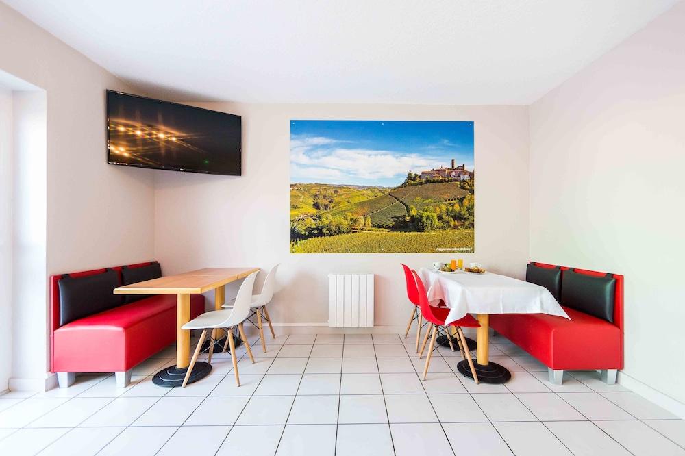 Hotel Akena Nantes - Ouest 2*