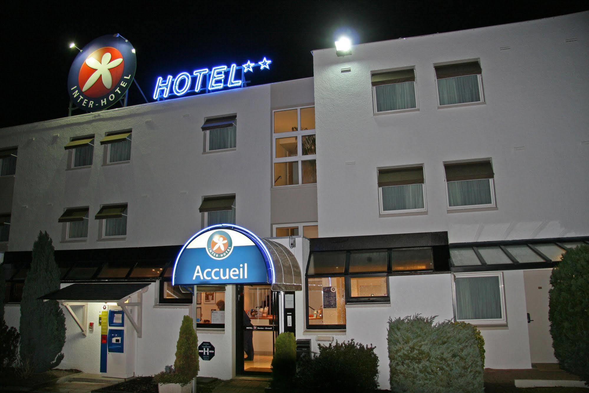 Akena Nantes - Ouest Hotel 2*