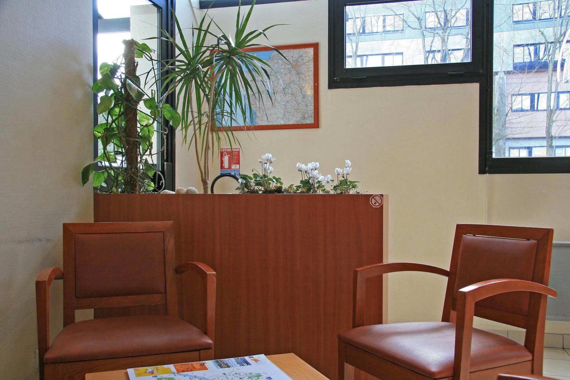 Akena Nantes - Ouest Hotel