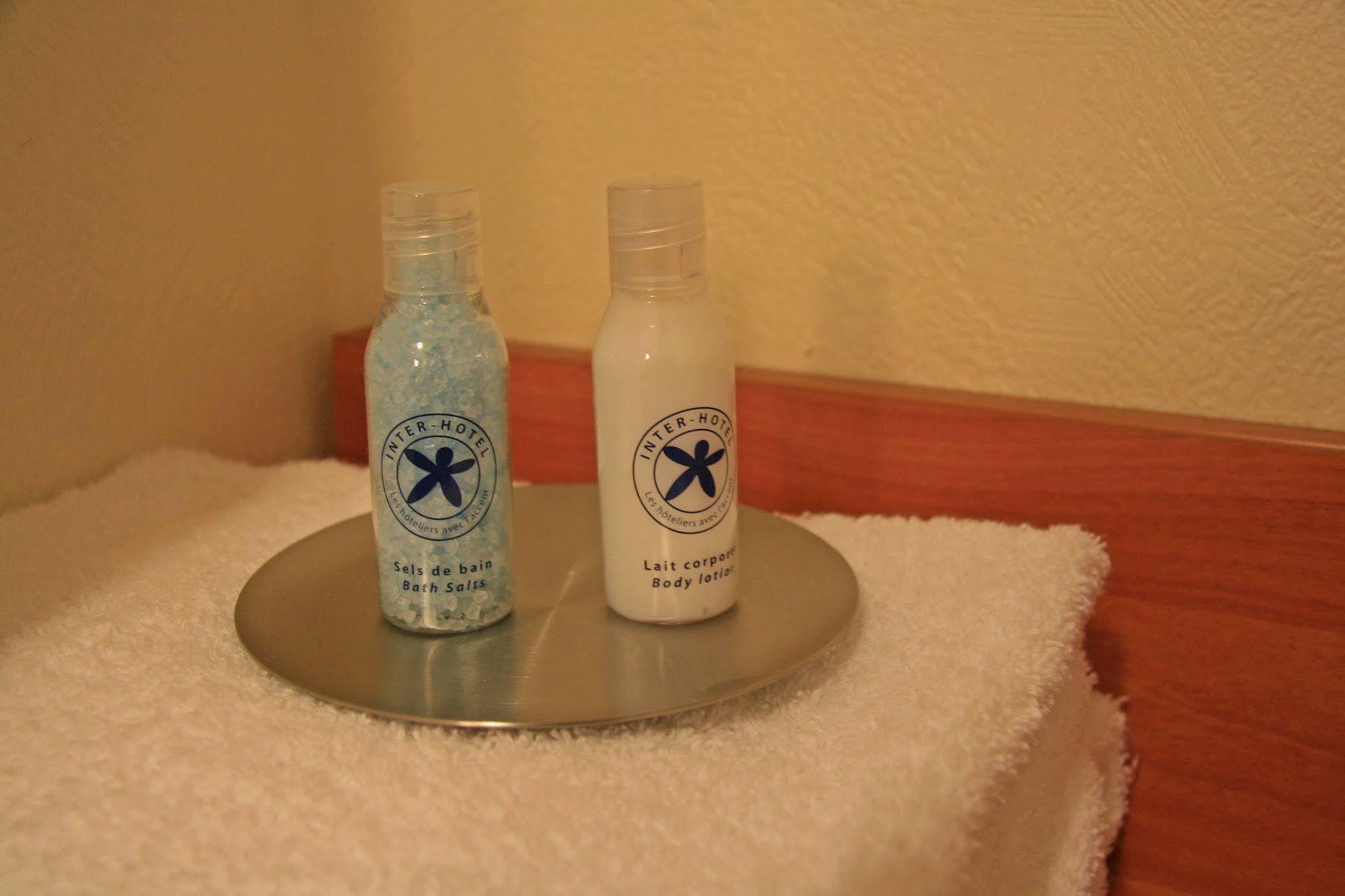 Akena Nantes - Ouest Hotel 2*