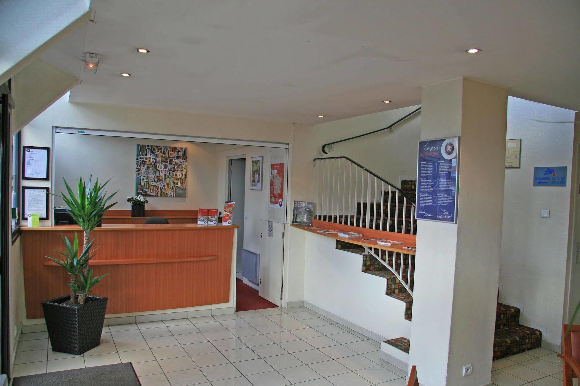 Akena Nantes - Ouest Hotel 2*